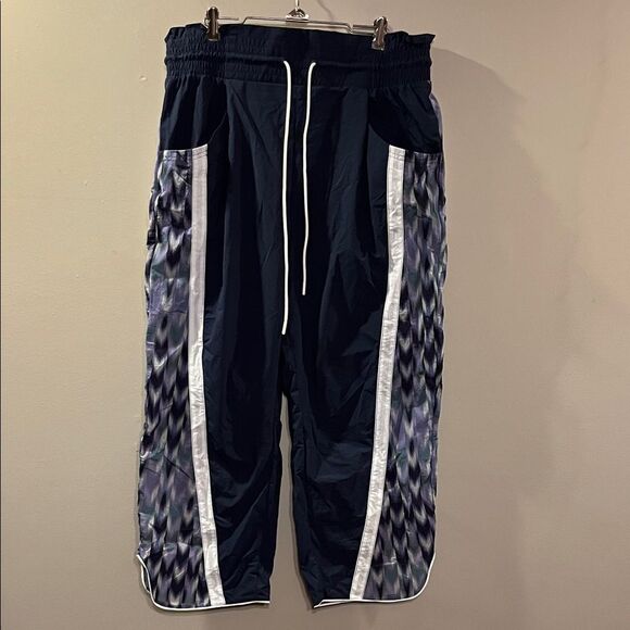 NWOT Free People Navy and White Track Pants - Picture 1 of 12